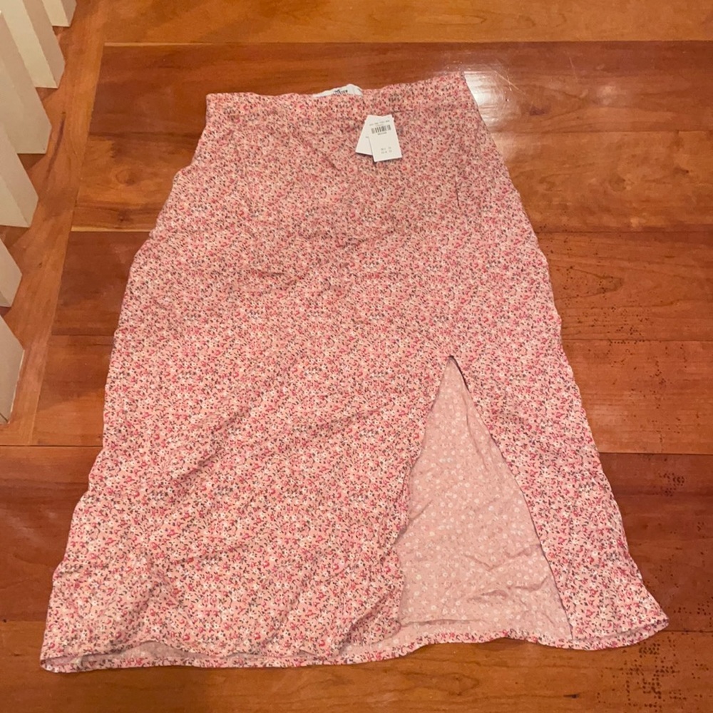 MIDI floral skirt with slit